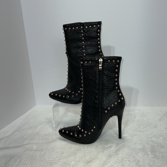 Akika black croc studded ankle boots/booties. Size 37. NWOT. - Picture 2 of 8